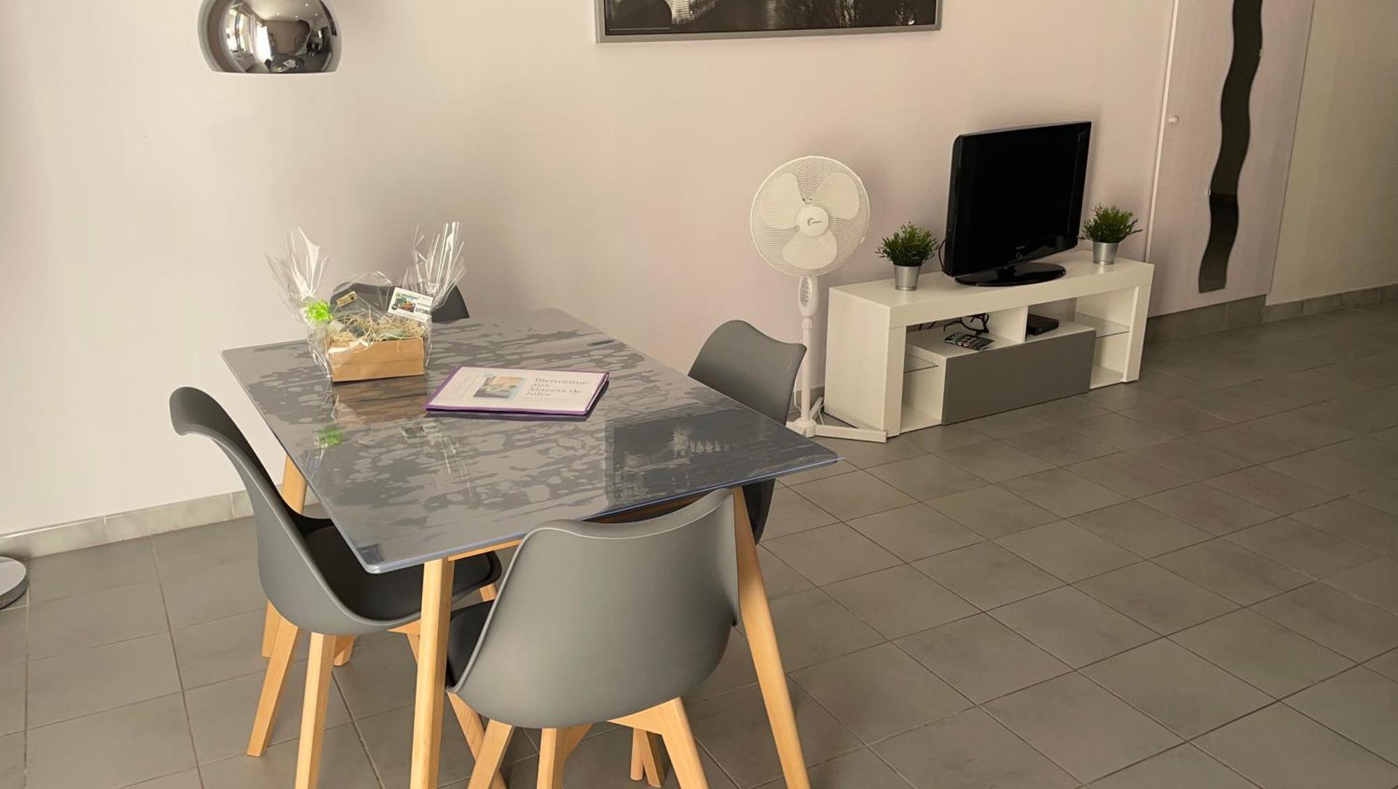 Maison Tendance Avec Jardin, Centre Village, Alpilles, Familles Eyragues Exterior foto